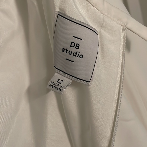 David’s Bridal 2 Piece Wedding Dress 10/12 - Picture 9 of 14